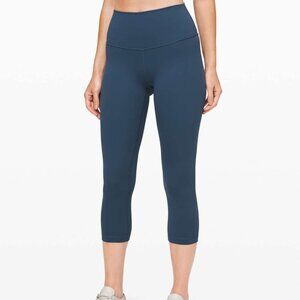 Lululemon Wunder Under Crop Leggings (High-Rise) *Full-On Luxtreme 21" sz 6